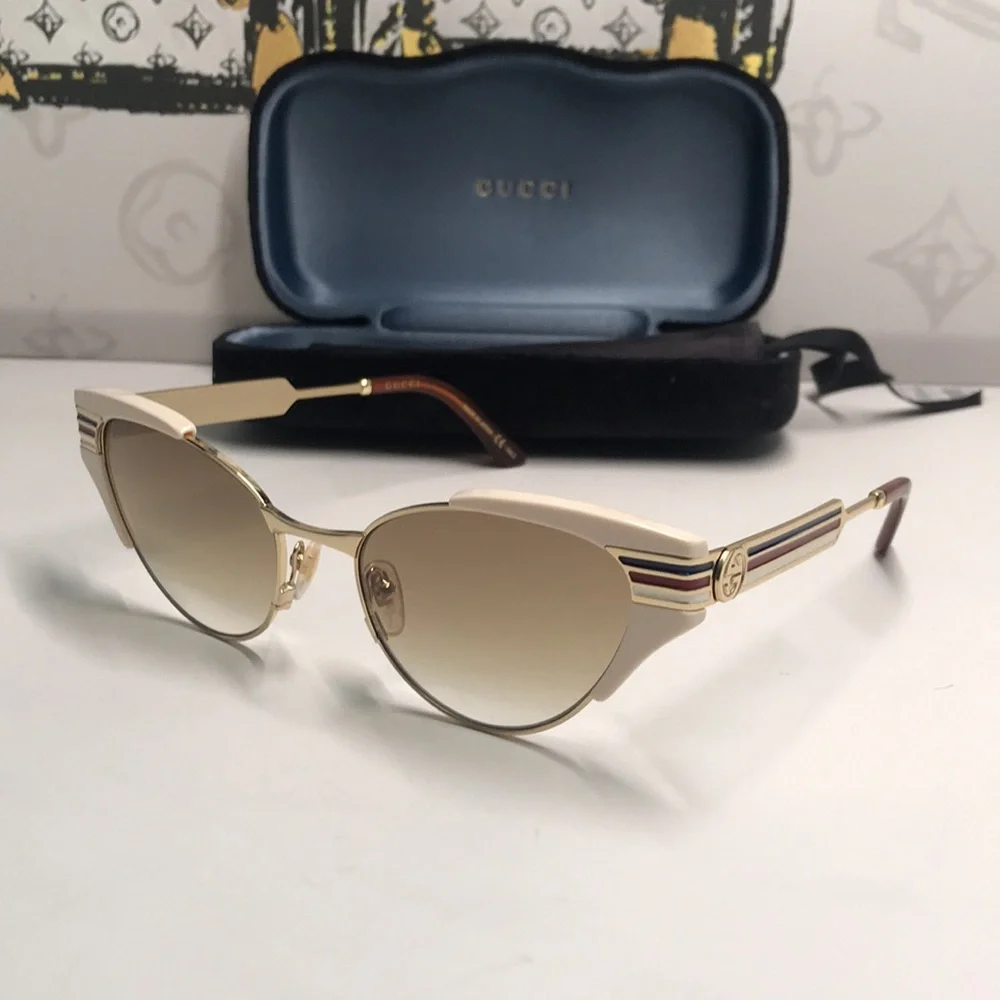 New Authentic Gucci GG0522S 005 Cat-Eye Sunglasses Ivory Brown Gradient
